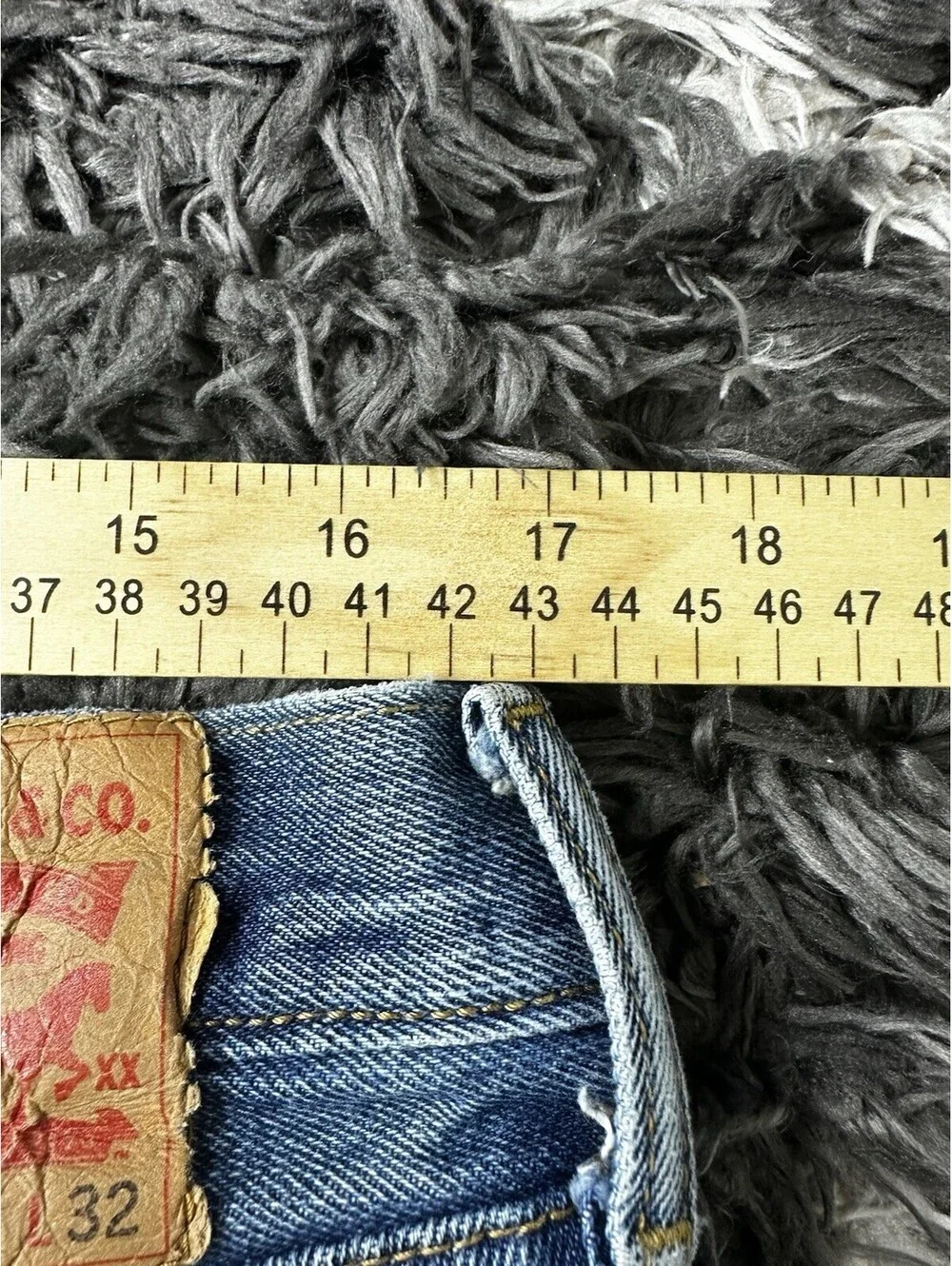 Vintage 90s Levi's 501 Button Fly Straight Leg Denim Jeans Blue Mens 34x32